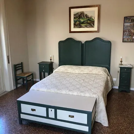 Al Teatro Biondo Vendégház Palermo