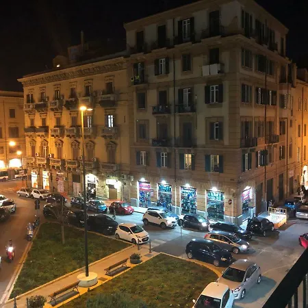 Al Teatro Biondo Vendégház *